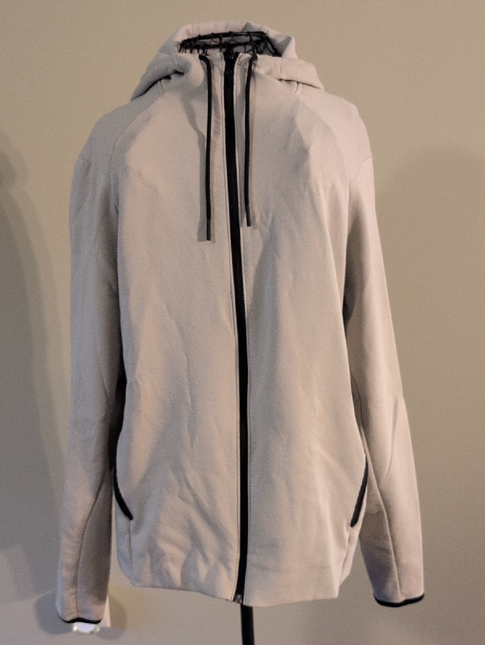 Old Navy Beige Fleece Hoodie. Full Zip. Zipper Pockets